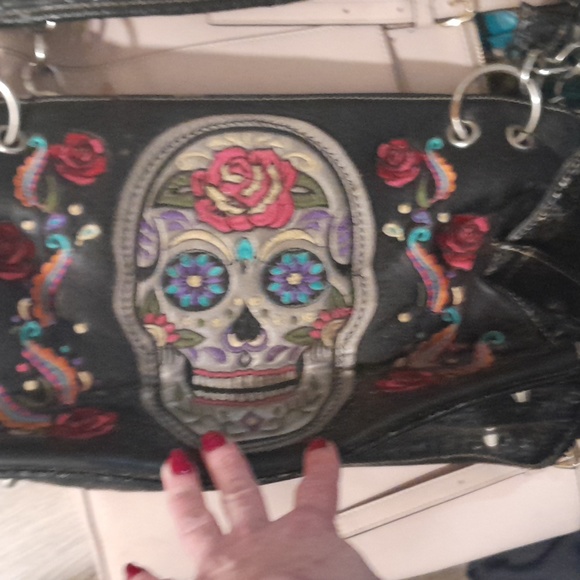 Purses - Picture 12 of 14